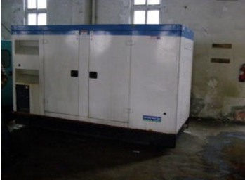 肇庆康明斯150kw大型柴油二手发电机组